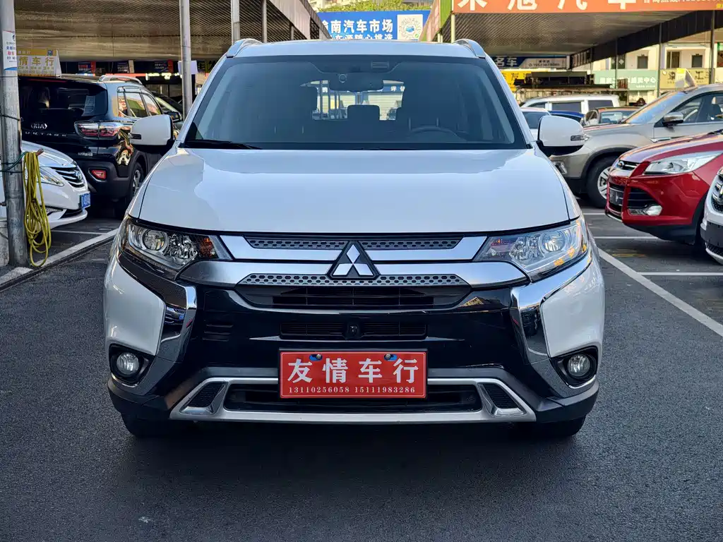 Mitsubishi Outlander — миниатюра 2