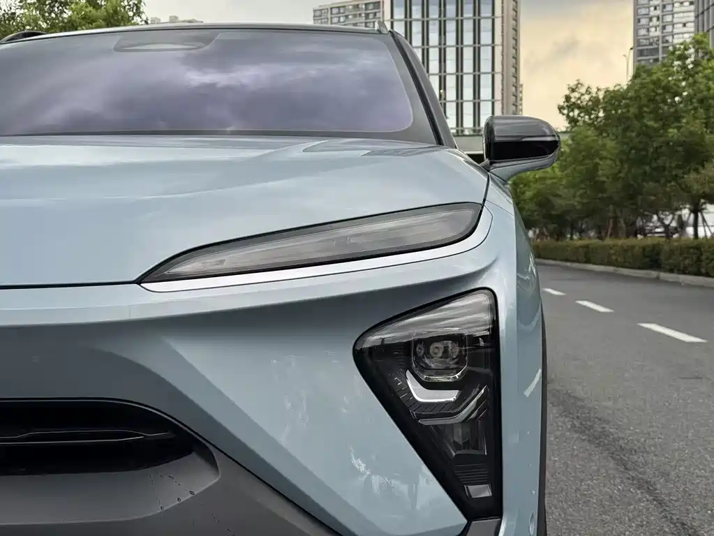 NIO ES6 — миниатюра 21