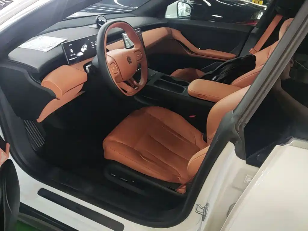 NIO ET5T — миниатюра 16