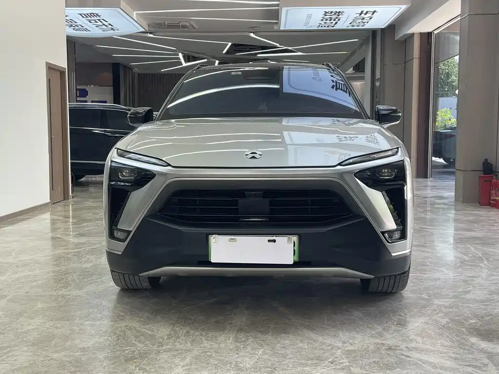 NIO ES8 — миниатюра 2