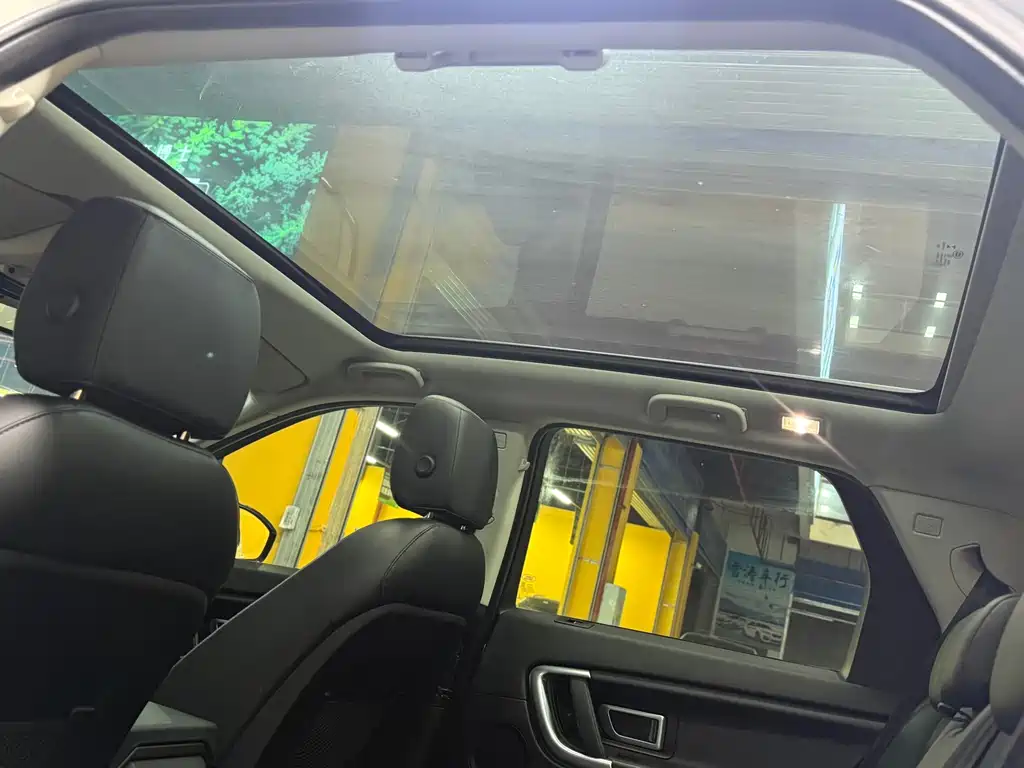 Land Rover Discovery Sport — миниатюра 21