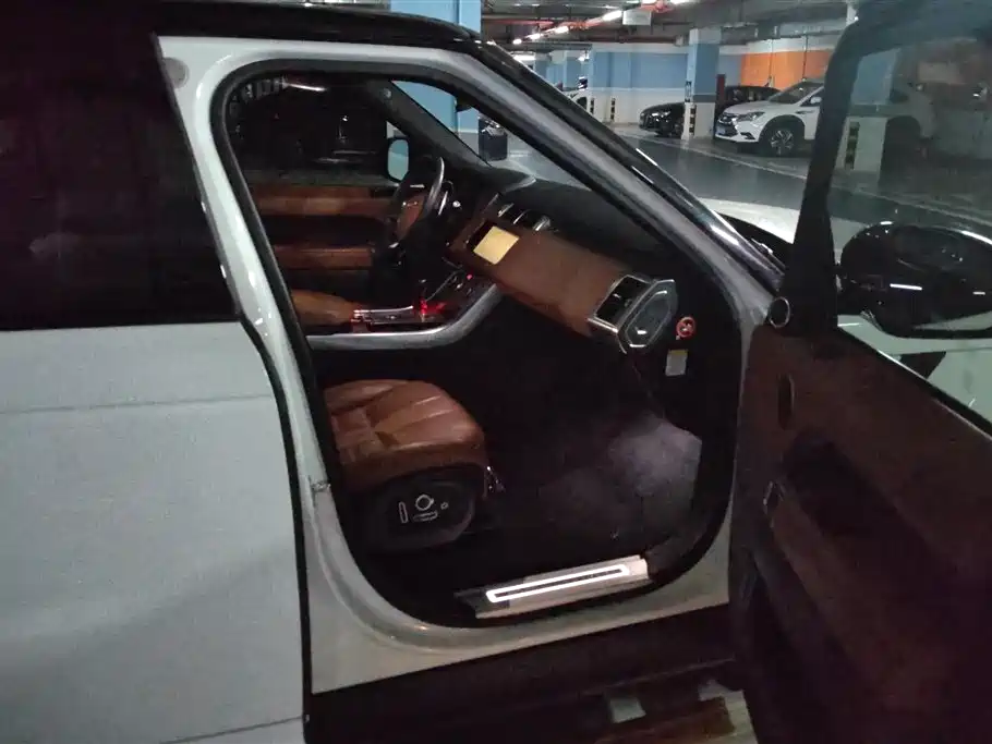 Land Rover Range Rover Sport 2017 3.0 SC V6 DYNAMIC