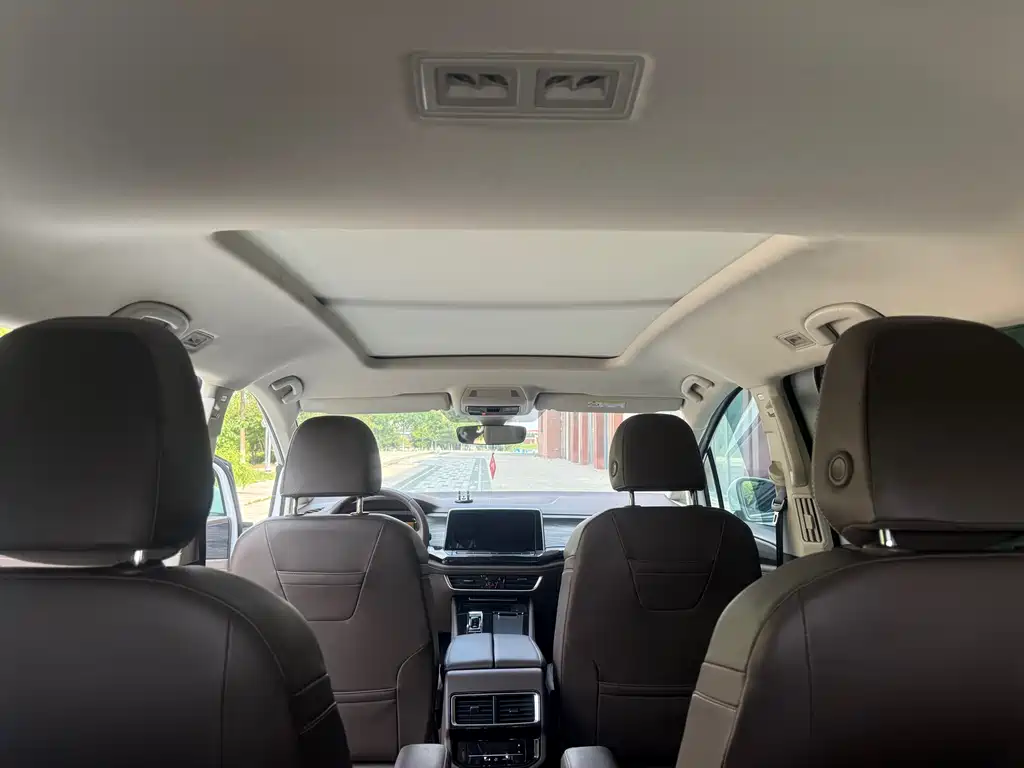 Volkswagen Viloran 2024 330TSI Luxury
