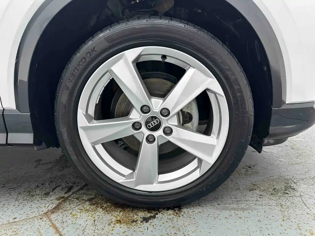 Audi Q2L 2022 35 TFSI