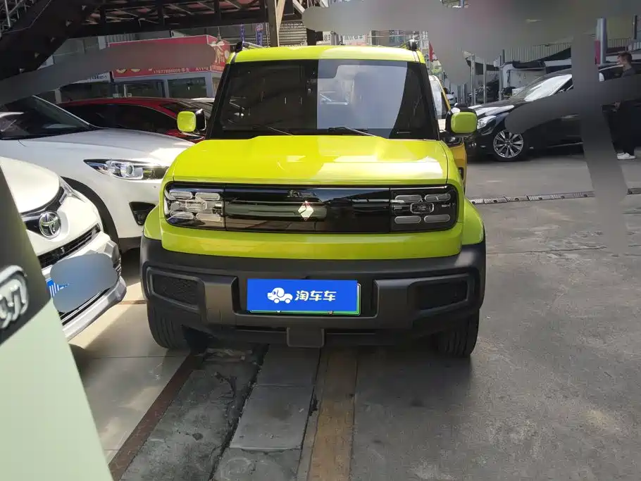 Baojun Yueye — миниатюра 2