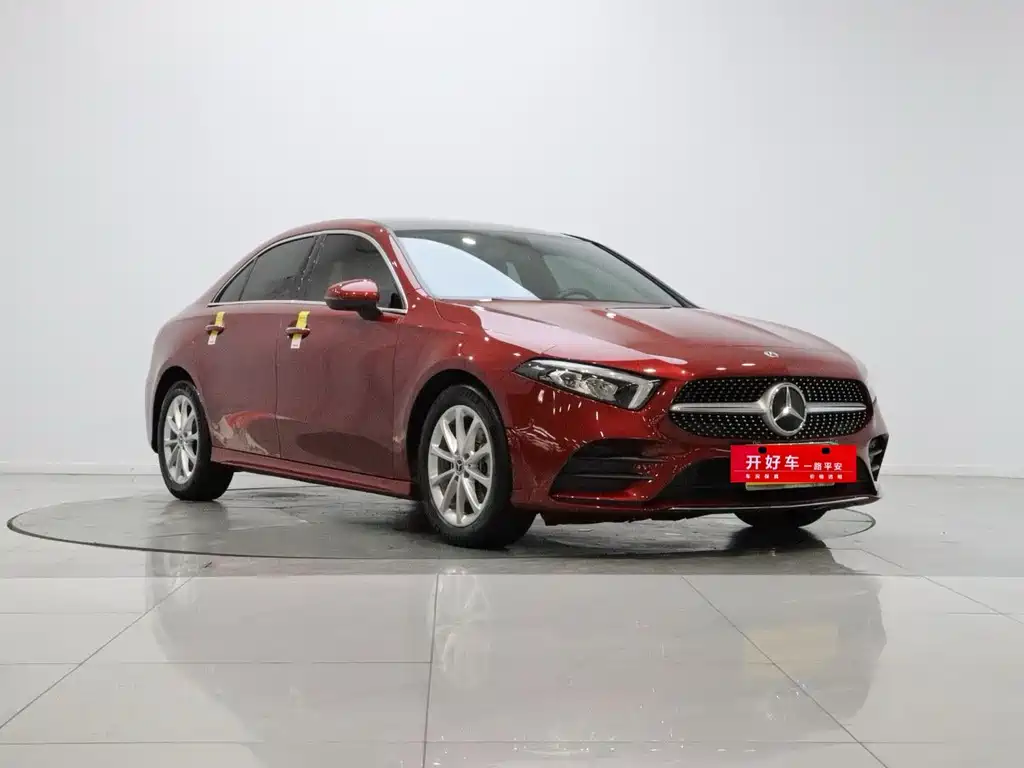 Mercedes-Benz A-Class — миниатюра 3