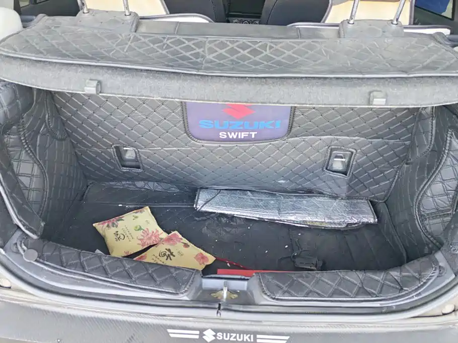 Suzuki Swift — миниатюра 4