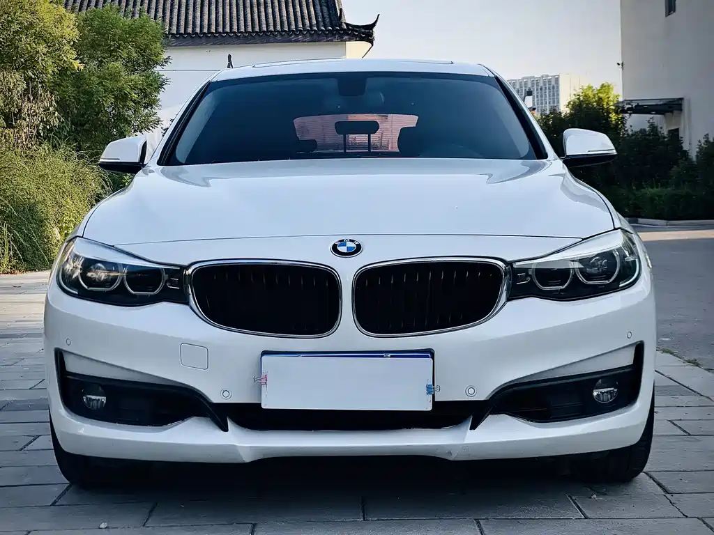 BMW 3 Series GT — миниатюра 2