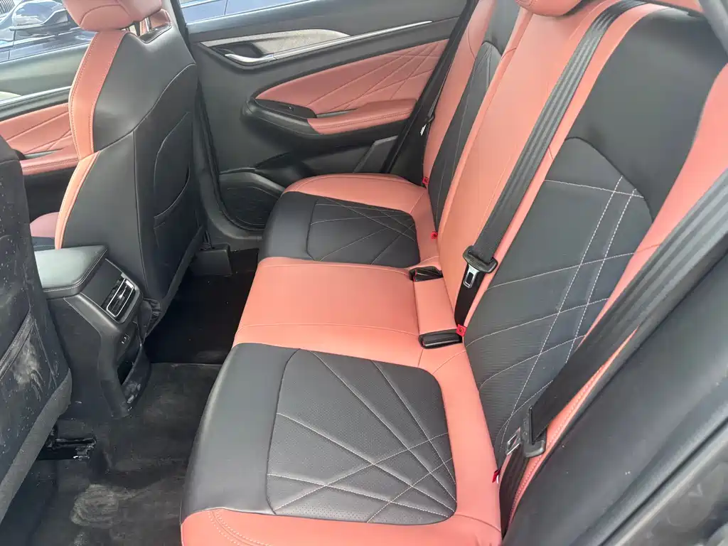 Changan Eado — миниатюра 6