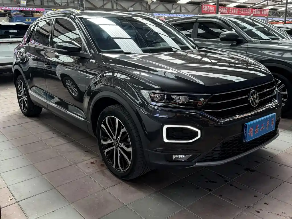 Volkswagen T-Roc — миниатюра 3