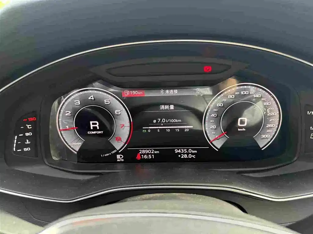 Audi A7L — миниатюра 4