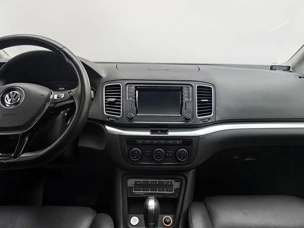 Volkswagen Sharan — миниатюра 12