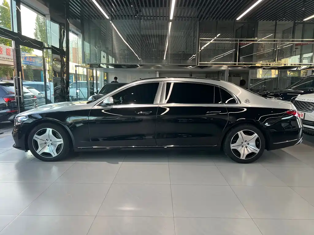 Mercedes-Benz S-Class — миниатюра 17
