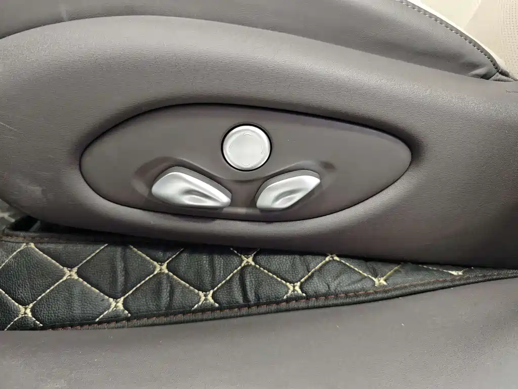 ZHIJI AUTOMOBILE ZHIJI LS6