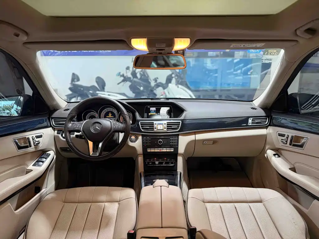 Mercedes-Benz E-Class E 2015 E 260 L Sport