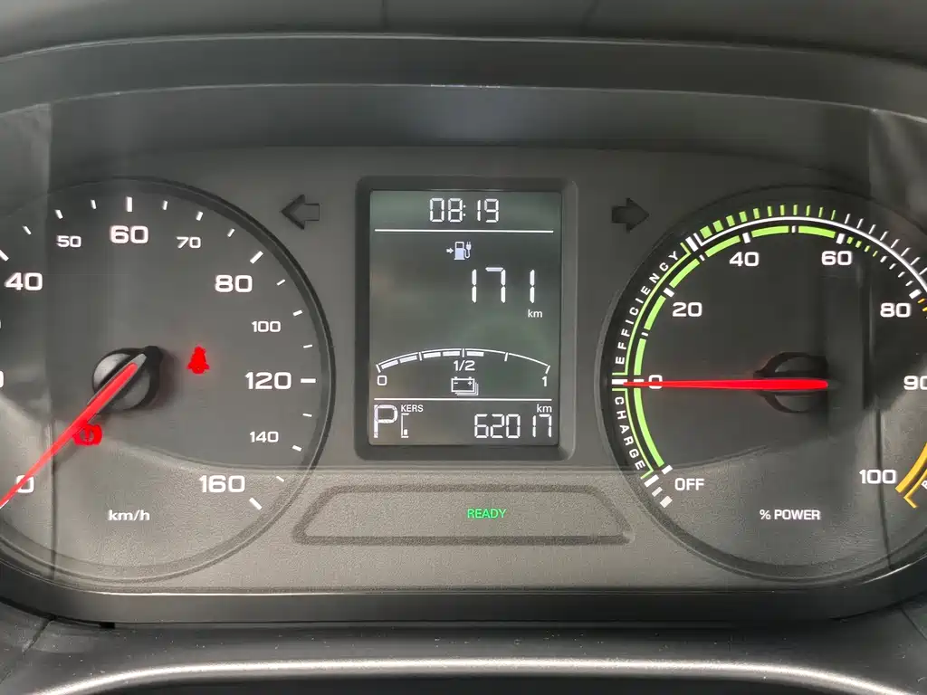 Roewe Clever — миниатюра 17