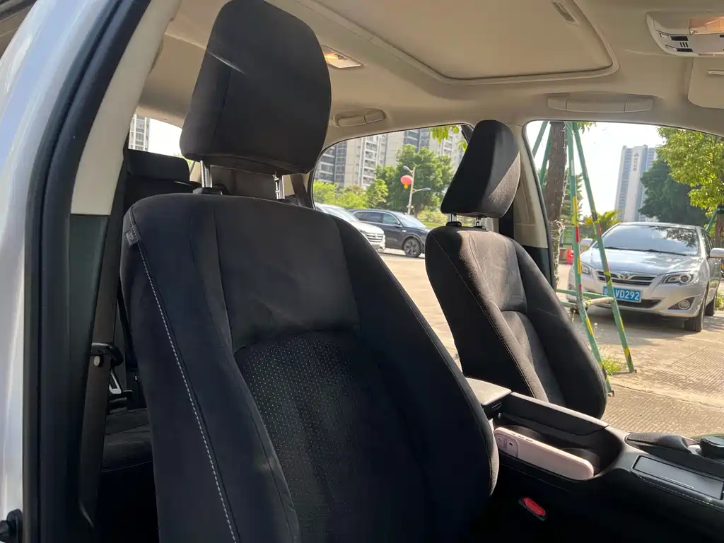 Lexus CT 2014 CT200h Comfort