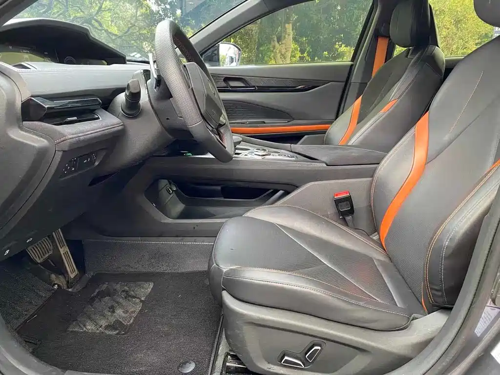 Changan UNI-V 2022 1.5T Sport