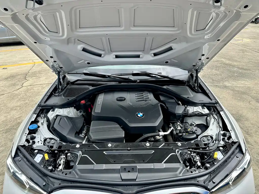 BMW 3 Series — миниатюра 22