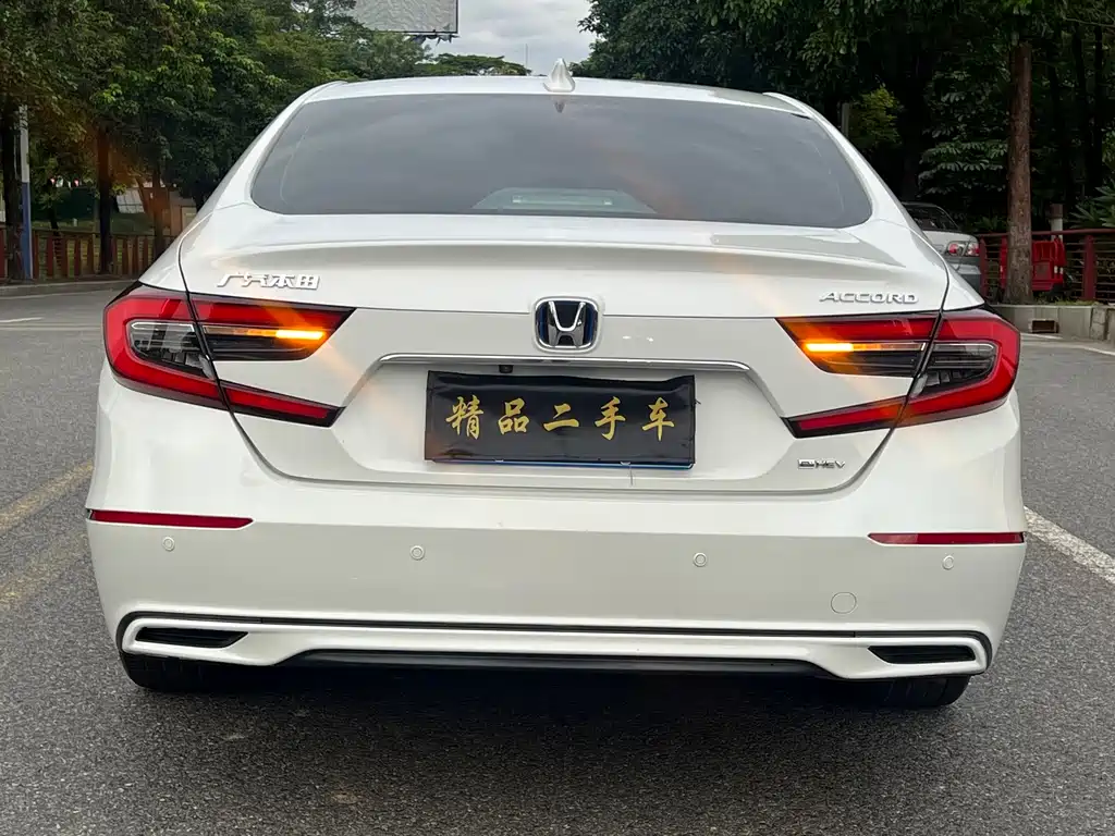 Honda Accord — миниатюра 6