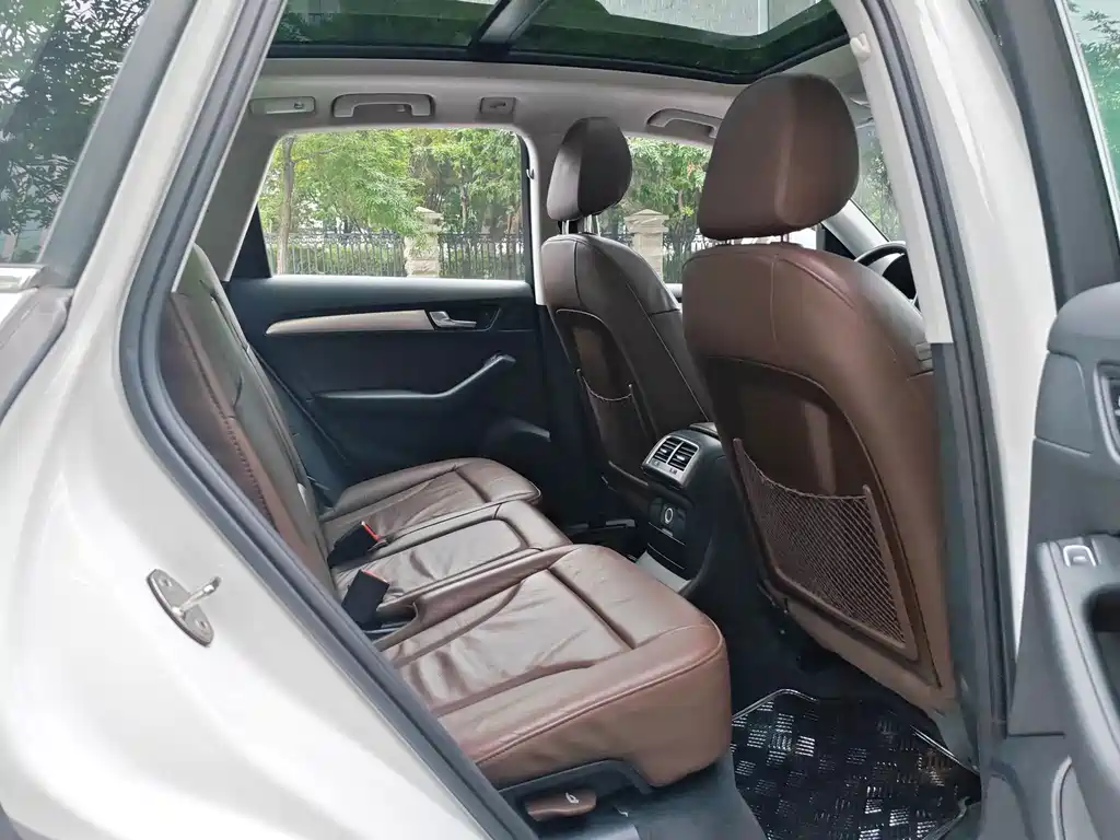 Audi Q5 — миниатюра 10