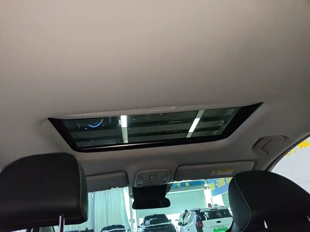 GAC Motor Trumpchi M6 — миниатюра 18