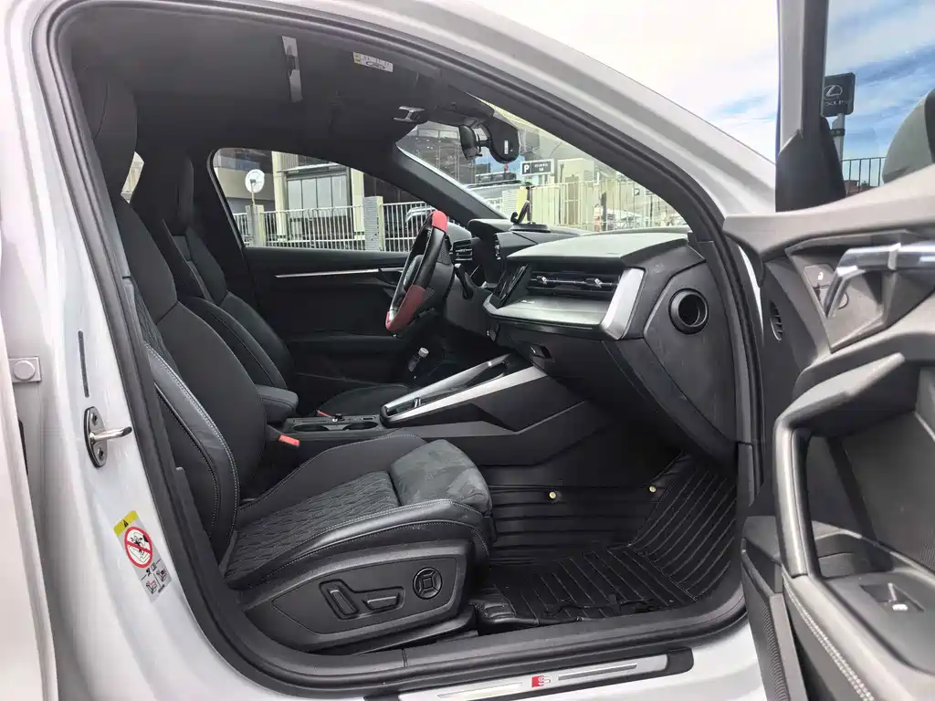 Audi A3 — миниатюра 8