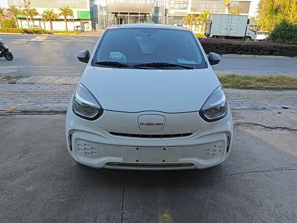 Roewe Clever — миниатюра 3