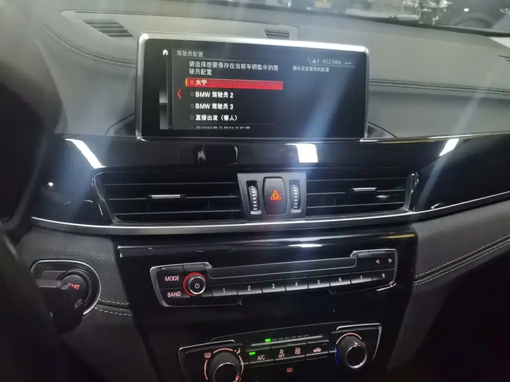 BMW X2 (Import) — миниатюра 13