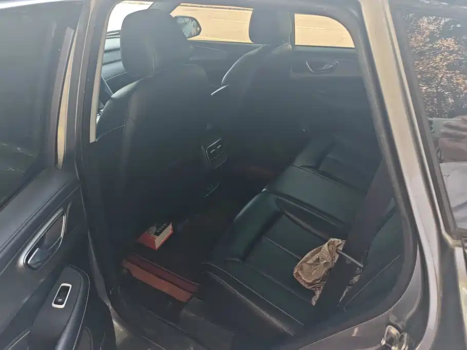 Roewe RX5 New Energy — миниатюра 11