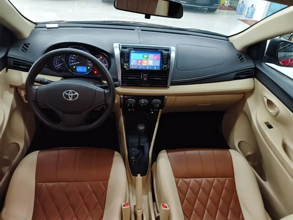Toyota Vios — миниатюра 10