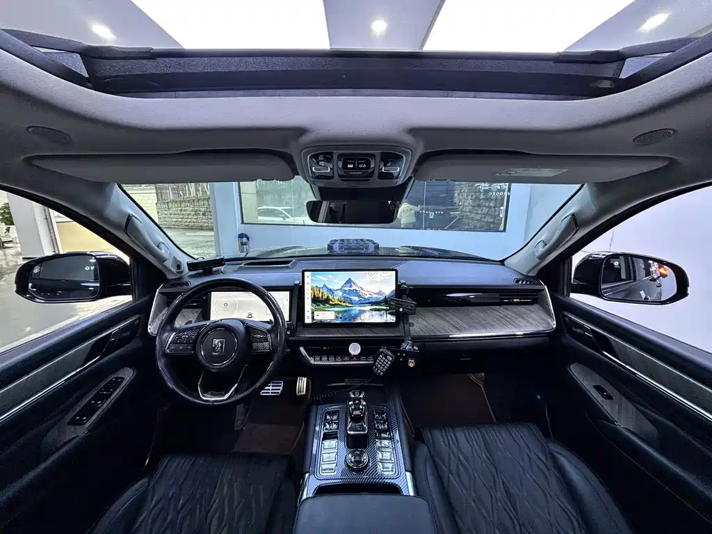 Tank 500 2022 3.0T Sport 5 мест