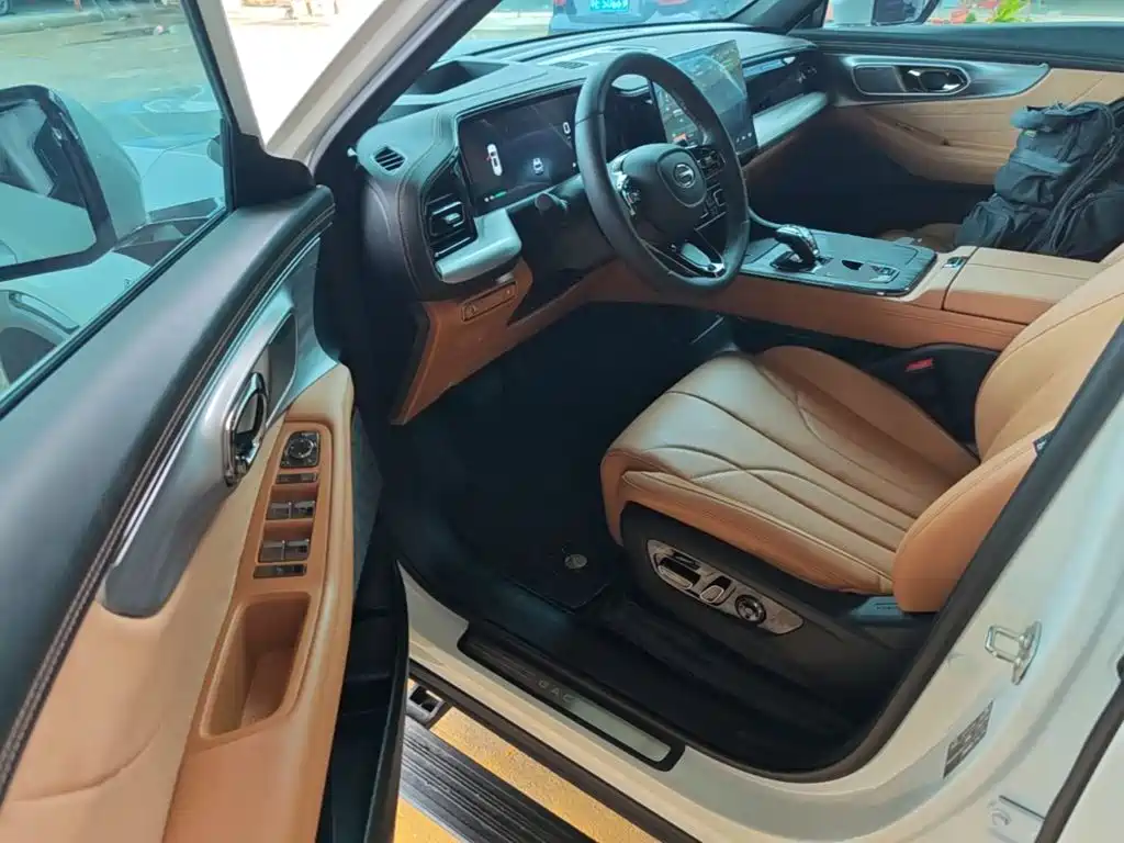 GAC Motor Trumpchi ES9 — миниатюра 12