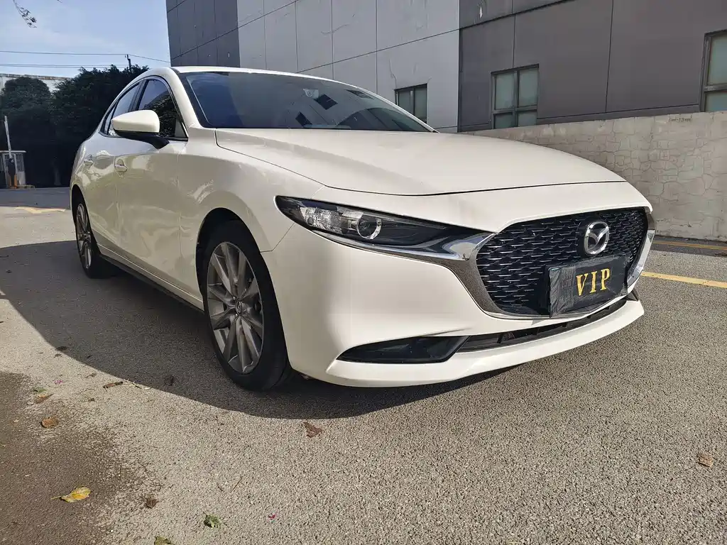 MAZDA 3 ANGKESAILA