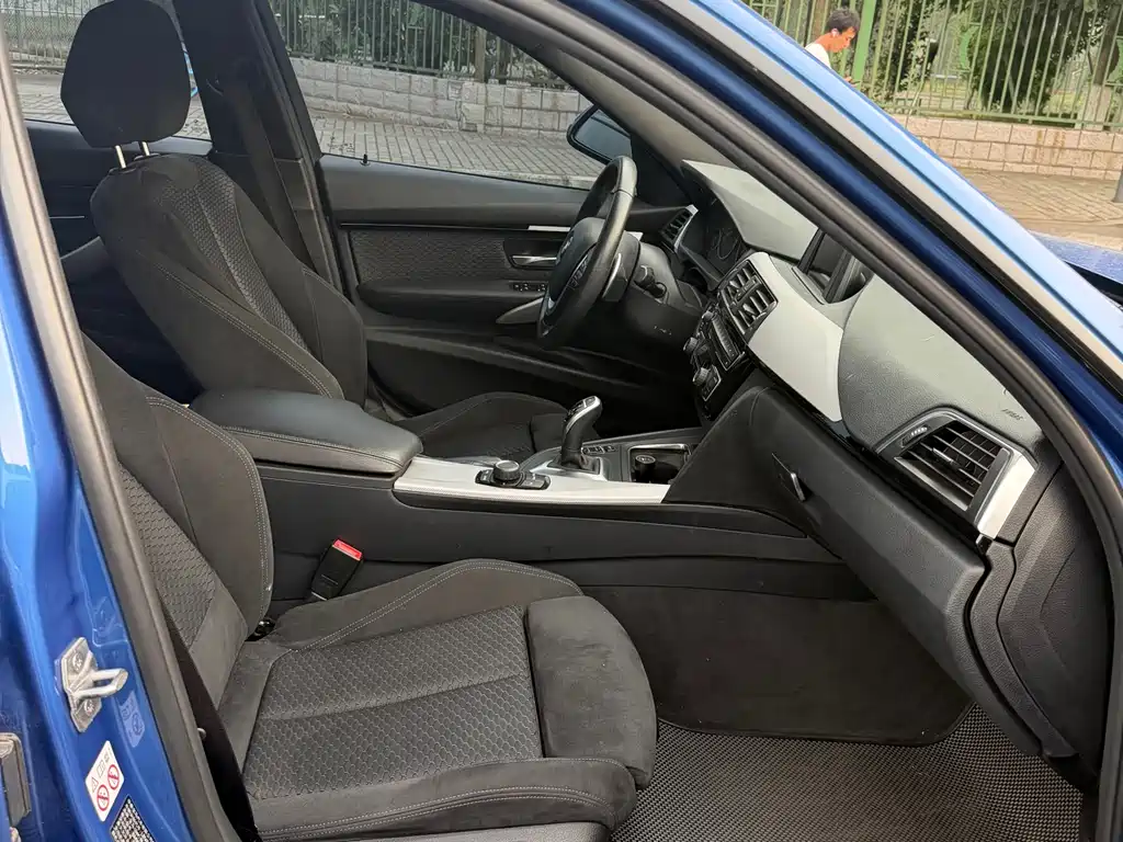BMW 3 Series 3 2017 320i M Sport