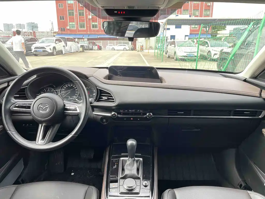 Mazda CX-30 — миниатюра 12