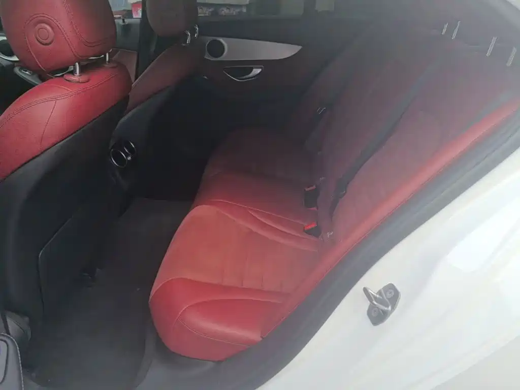 Mercedes-Benz C-Class — миниатюра 17