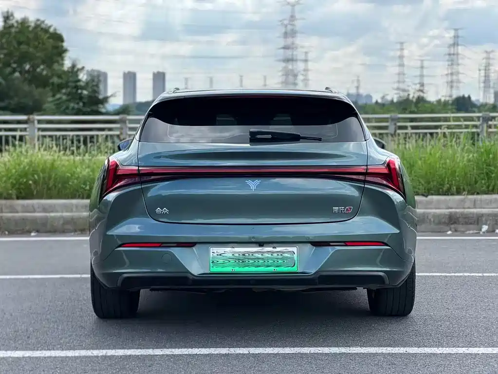 Neta S Shooting Brake — миниатюра 8