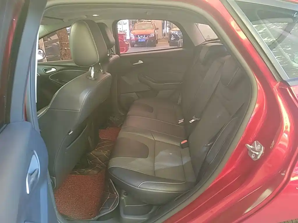 Ford Focus — миниатюра 17