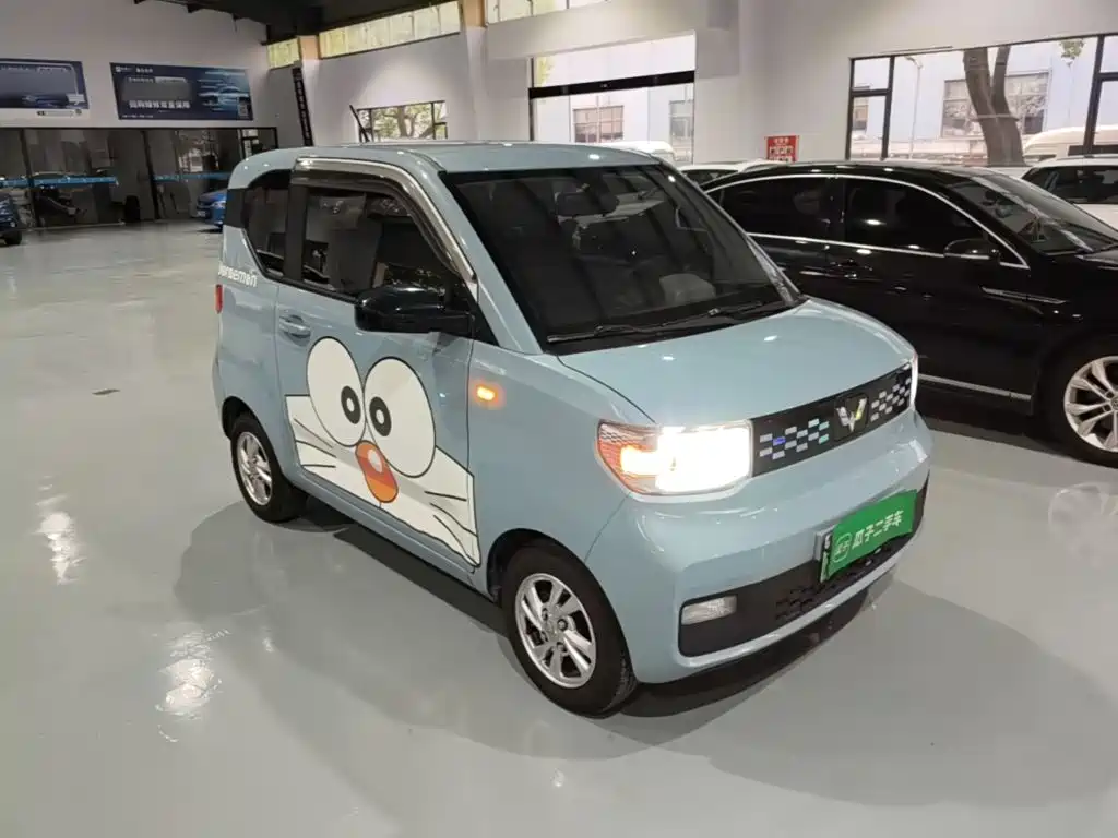 Wuling MINIEV — миниатюра 4