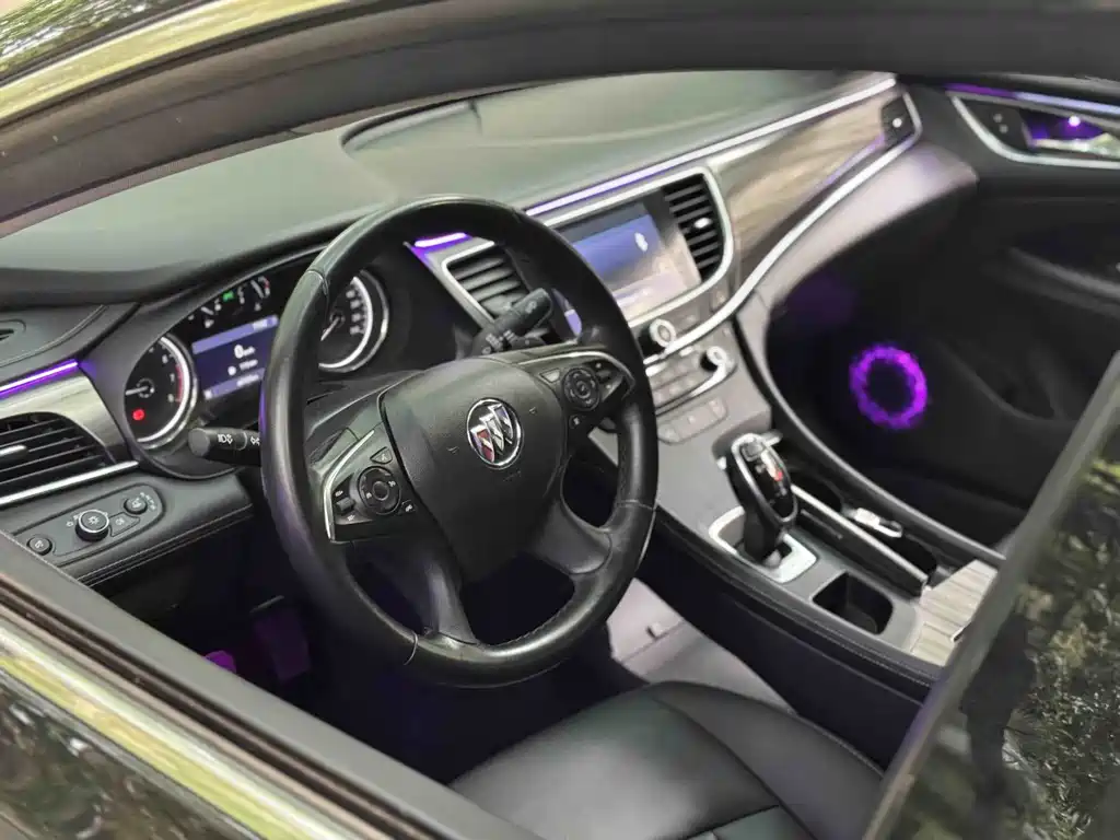 Buick LaCrosse — фотографии объявления, Фото 11