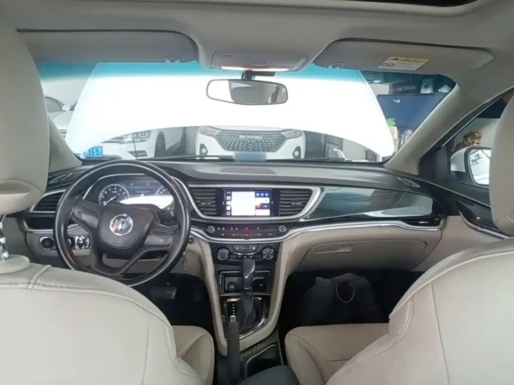 Buick Excelle — миниатюра 18