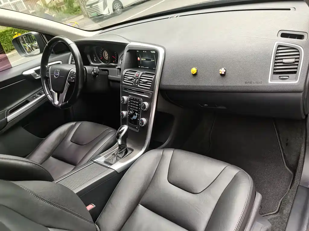 Volvo XC60 (Import) T5 Smart Leisure Edition, фото 25