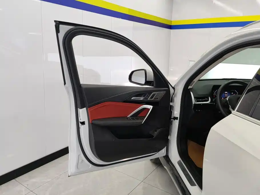 BMW X1 — миниатюра 7