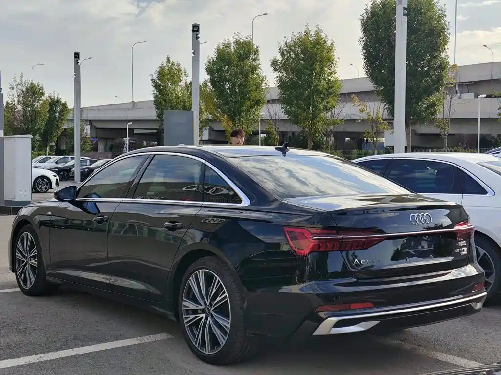 Audi A6L — миниатюра 5