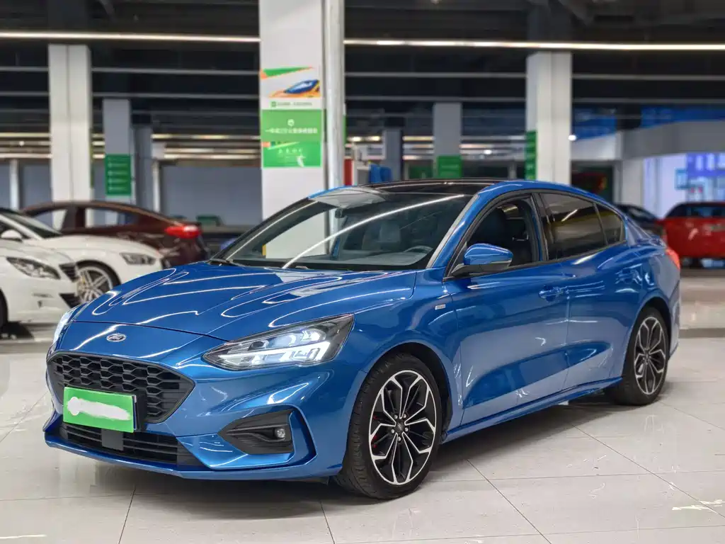 Ford Focus 2020 EcoBoost 180 AT ST Line