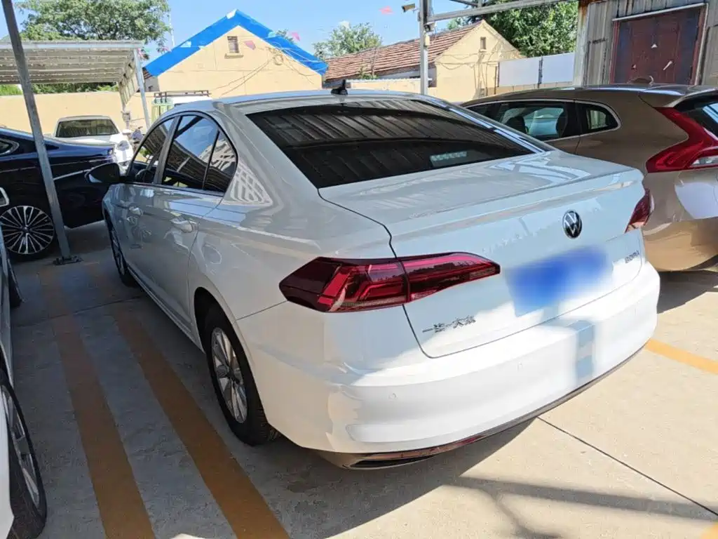 Volkswagen Bora — миниатюра 5