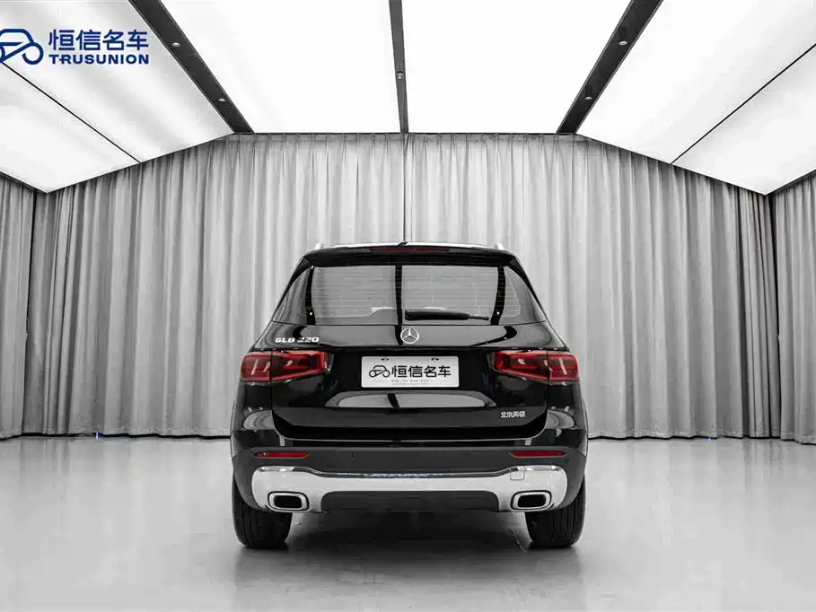 Mercedes-Benz GLB — миниатюра 6