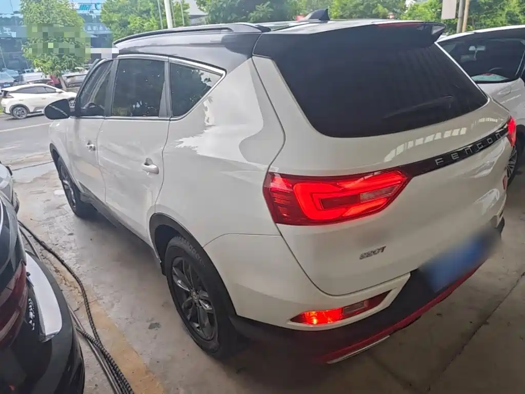 Dongfeng 580 2021 ☆ 1.5T AT Luxury