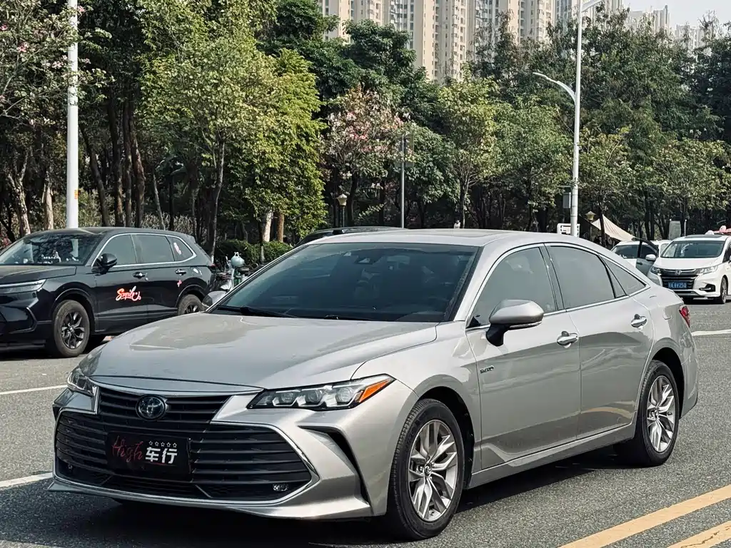 Toyota Avalon 2020